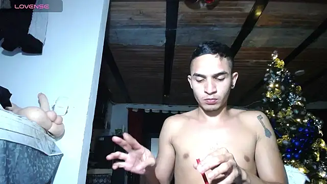 Angel latinboy online show from 12/20/24, 01:58