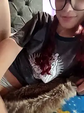 mae lyra online show from 03/02/26, 08:15