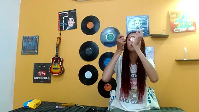 skinnyverus18 online show from 09/27/25, 07:08