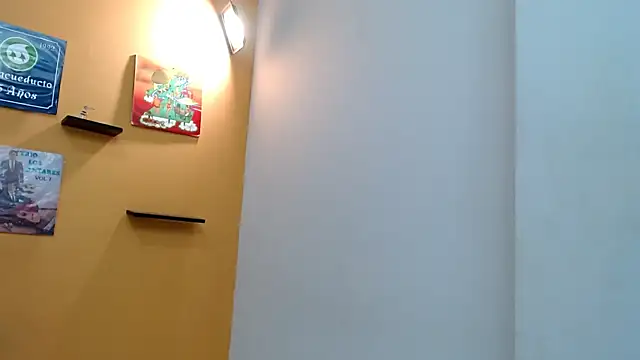 skinnyverus18 online show from 02/11/26, 07:19