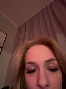 DaryaDoll online show from 02/08/26, 03:59