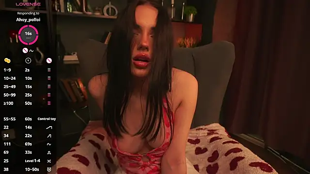 Snapshot of Kamila_Bell chatting on 09/12/25, 07:03 Kamila Bell online show from 09/12/25, 07:03