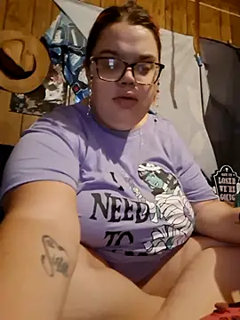 Snapshot of GoddessDess chatting on 09/27/25, 11:32 GoddessDess online show from 09/27/25, 11:32