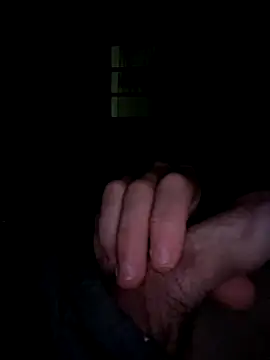 Snapshot of Cristian_pula chatting on 11/02/25, 09:39 Cristian pula online show from 11/02/25, 09:39