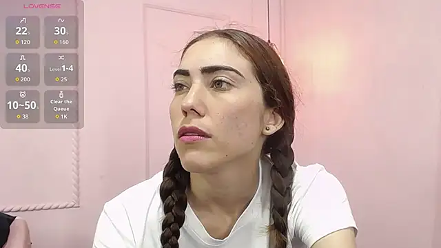 danna7cute online show from 10/16/25, 10:11