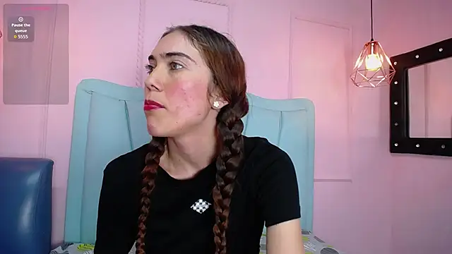 danna7cute online show from 11/14/25, 08:40