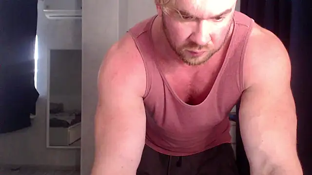 Snapshot of ThorHemsworthRU chatting on 12/12/24, 09:30 ThorHemsworthRU online show from 12/12/24, 09:30