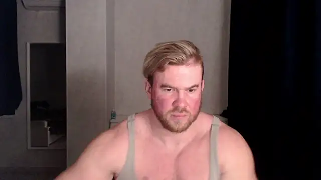 Snapshot of ThorHemsworthRU chatting on 03/09/25, 07:48 ThorHemsworthRU online show from 03/09/25, 07:48