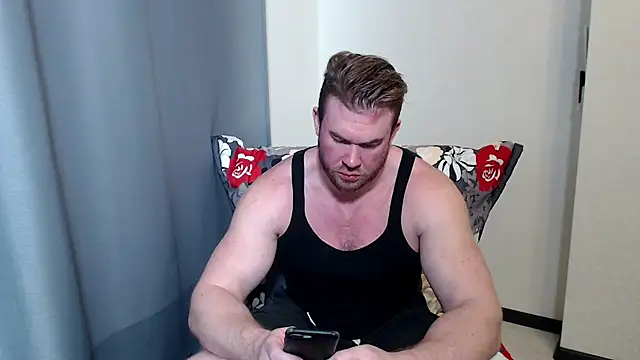 Snapshot of ThorHemsworthRU chatting on 03/19/25, 05:52 ThorHemsworthRU online show from 03/19/25, 05:52