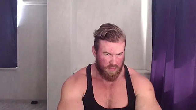 Snapshot of ThorHemsworthRU chatting on 09/20/25, 08:15 ThorHemsworthRU online show from 09/20/25, 08:15