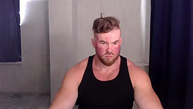 Snapshot of ThorHemsworthRU chatting on 09/25/25, 11:58 ThorHemsworthRU online show from 09/25/25, 11:58