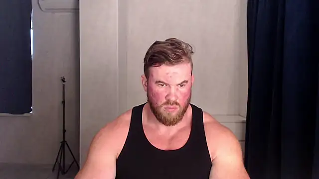 Snapshot of ThorHemsworthRU chatting on 10/10/25, 02:38 ThorHemsworthRU online show from 10/10/25, 02:38