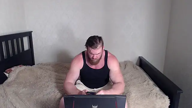 Snapshot of ThorHemsworthRU chatting on 06/04/26, 10:43 ThorHemsworthRU online show from 06/04/26, 10:43