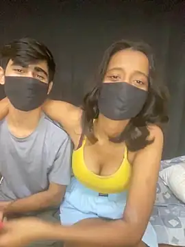 Joy Love Roxie online show from 11/07/25, 06:30