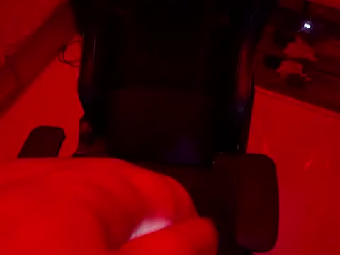 Snapshot of GoldyDong chatting on 09/20/25, 07:37 GoldyDong online show from 09/20/25, 07:37