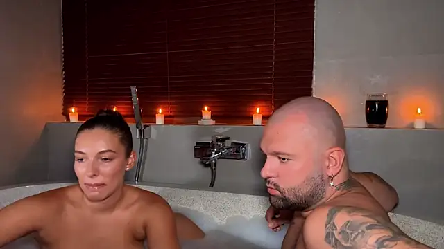 Snapshot of dolceandedi chatting on 11/06/25, 03:46 dolceandedi online show from 11/06/25, 03:46