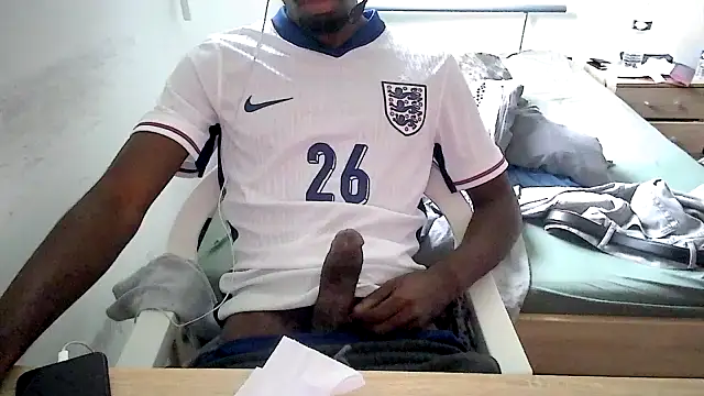 junior21m online show from 10/13/25, 02:17