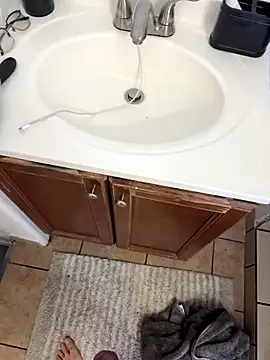 Snapshot of javier_89ER chatting on 09/15/25, 10:32 javier 89ER online show from 09/15/25, 10:32