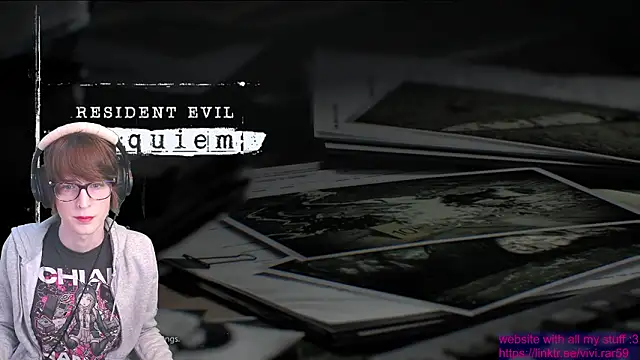 Snapshot of vivi-iso59 chatting on 03/18/26, 09:18 vivi-iso59 online show from 03/18/26, 09:18