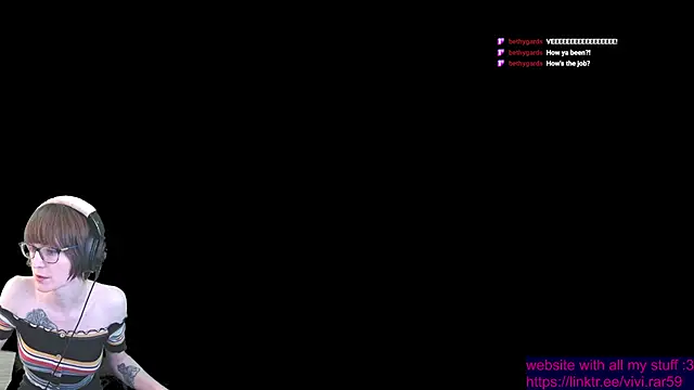 Snapshot of vivi-iso59 chatting on 04/27/26, 12:41 vivi-iso59 online show from 04/27/26, 12:41