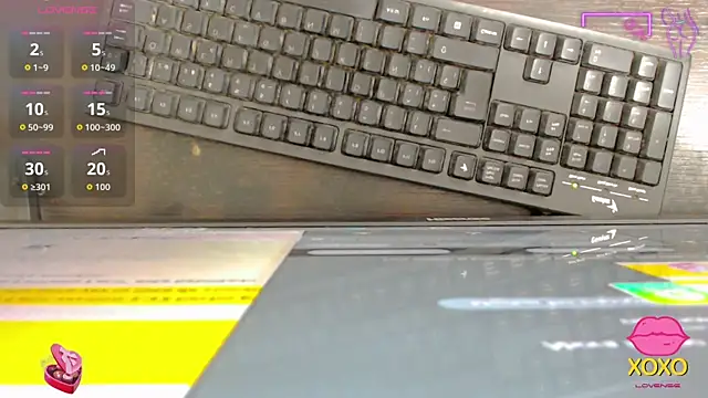 abigail 21  online show from 09/15/25, 07:58