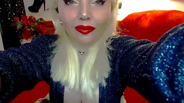 Snapshot of FURclubFETISH chatting on 03/15/25, 01:07 FURclubFETISH online show from 03/15/25, 01:07