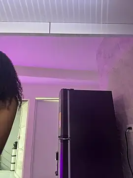 Snapshot of Keirahartz chatting on 03/08/26, 12:42 Keirahartz online show from 03/08/26, 12:42