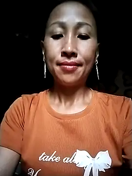 cute love00 online show from 09/09/25, 02:22