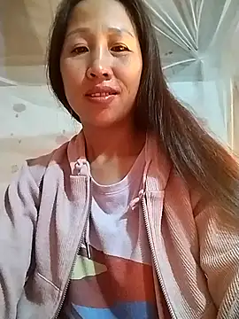 cute love00 online show from 11/13/25, 09:14