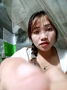 Snapshot of adbosa_00 chatting on 09/14/25, 03:49 adbosa 00 online show from 09/14/25, 03:49