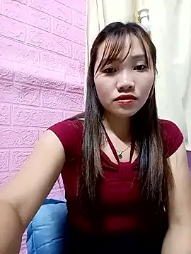 Snapshot of adbosa_00 chatting on 10/04/25, 04:38 adbosa 00 online show from 10/04/25, 04:38