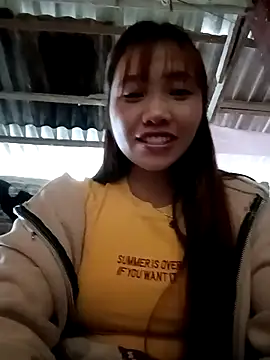 Snapshot of adbosa_00 chatting on 10/25/25, 03:36 adbosa 00 online show from 10/25/25, 03:36