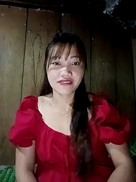 Snapshot of adbosa_00 chatting on 10/29/25, 07:15 adbosa 00 online show from 10/29/25, 07:15