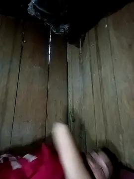 Snapshot of adbosa_00 chatting on 10/31/25, 11:39 adbosa 00 online show from 10/31/25, 11:39