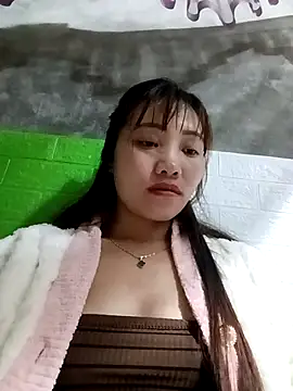 Snapshot of adbosa_00 chatting on 12/02/25, 04:13 adbosa 00 online show from 12/02/25, 04:13