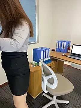 jiajia1060 online show from 12/15/25, 01:10