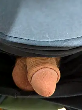 Sweethoneygun online show from 09/24/25, 03:26