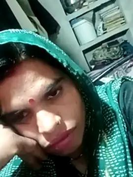 Snapshot of Soniya_pandit chatting on 12/01/25, 02:33 Soniya pandit online show from 12/01/25, 02:33