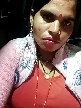 Snapshot of Soniya_pandit chatting on 12/02/25, 04:57 Soniya pandit online show from 12/02/25, 04:57