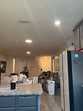 bbgurlnickii online show from 10/20/25, 07:58