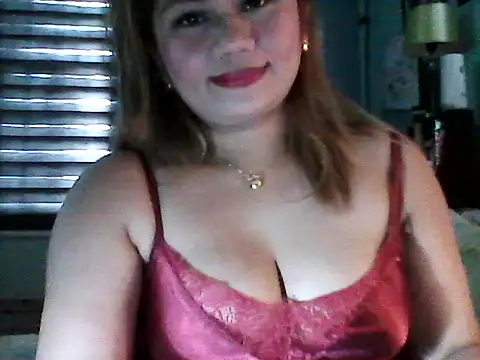 Snapshot of Miss_Heart chatting on 09/19/25, 01:07 Miss Heart online show from 09/19/25, 01:07