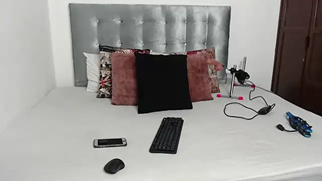 DaiishaWolf online show from 11/05/25, 06:30