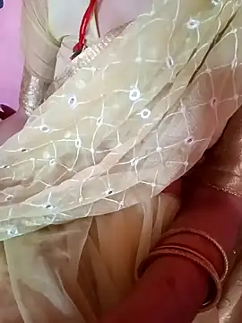 Snapshot of SpicyRoshni chatting on 05/17/26, 05:05 SpicyRoshni online show from 05/17/26, 05:05