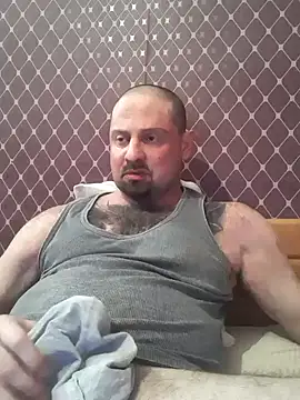  NEREZA  online show from 10/28/25, 04:53