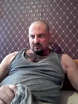 Snapshot of _NEREZA_ chatting on 04/22/26, 03:46 NEREZA online show from 04/22/26, 03:46