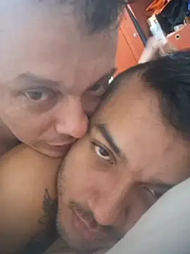 JuceAn14 online show from 11/19/25, 05:07