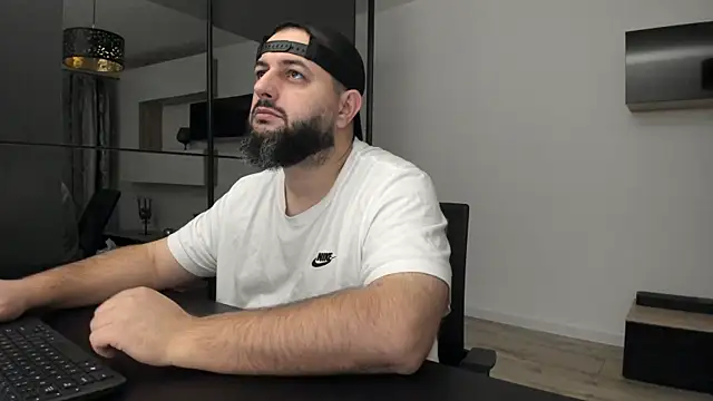 DravenPeak online show from 10/25/25, 02:52