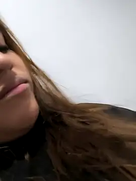 butterfly777  online show from 09/09/25, 06:07