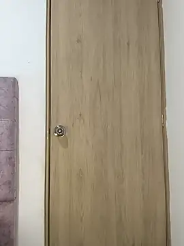 Snapshot of butterfly777_ chatting on 09/13/25, 09:20 butterfly777 online show from 09/13/25, 09:20