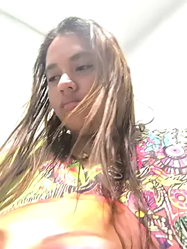 Snapshot of butterfly777_ chatting on 12/04/25, 11:41 butterfly777 online show from 12/04/25, 11:41